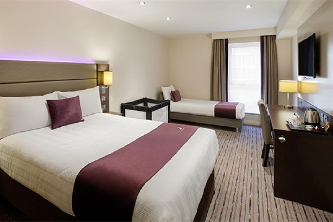 Premier Inn リヴァプール エクステリア 写真
