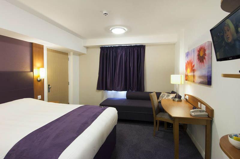 Premier Inn リヴァプール エクステリア 写真